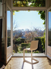 Load image into Gallery viewer, Evo-C Chair - graphite grey