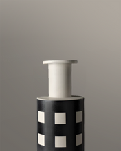 Load image into Gallery viewer, Vase ZZ66A-503