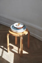 Load image into Gallery viewer, Stool E60 - birch
