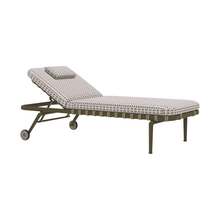 Load image into Gallery viewer, Erica '25 Sunbed - Lamone