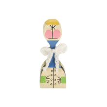 Load image into Gallery viewer, Wooden Doll No.21