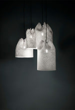 Load image into Gallery viewer, Agasallo 3 Pendant - white
