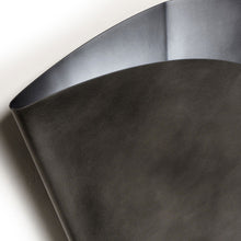 Load image into Gallery viewer, Plier Wall Lamp - oval
