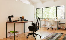 Load image into Gallery viewer, Sayl® Office Chair - black/black
