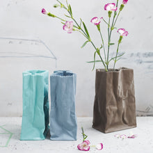 Load image into Gallery viewer, Paper Bag Vase - white 18cm
